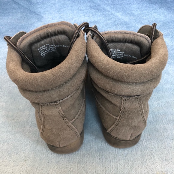 Steve Madden Taupe Maecie Boots - Picture 3 of 4